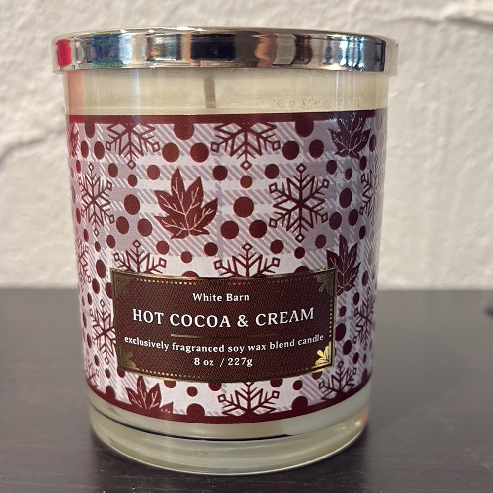 🤑3 for 20$🤑 White Barn Hot Cocoa & Cream Candle